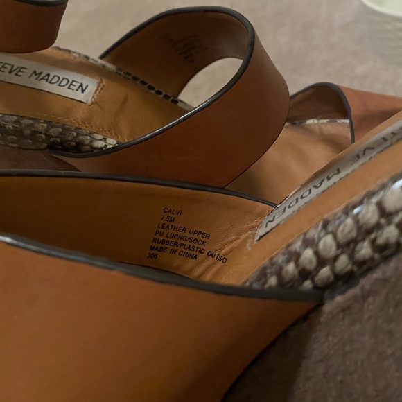Steve Madden Wedges - Picture 4 of 6